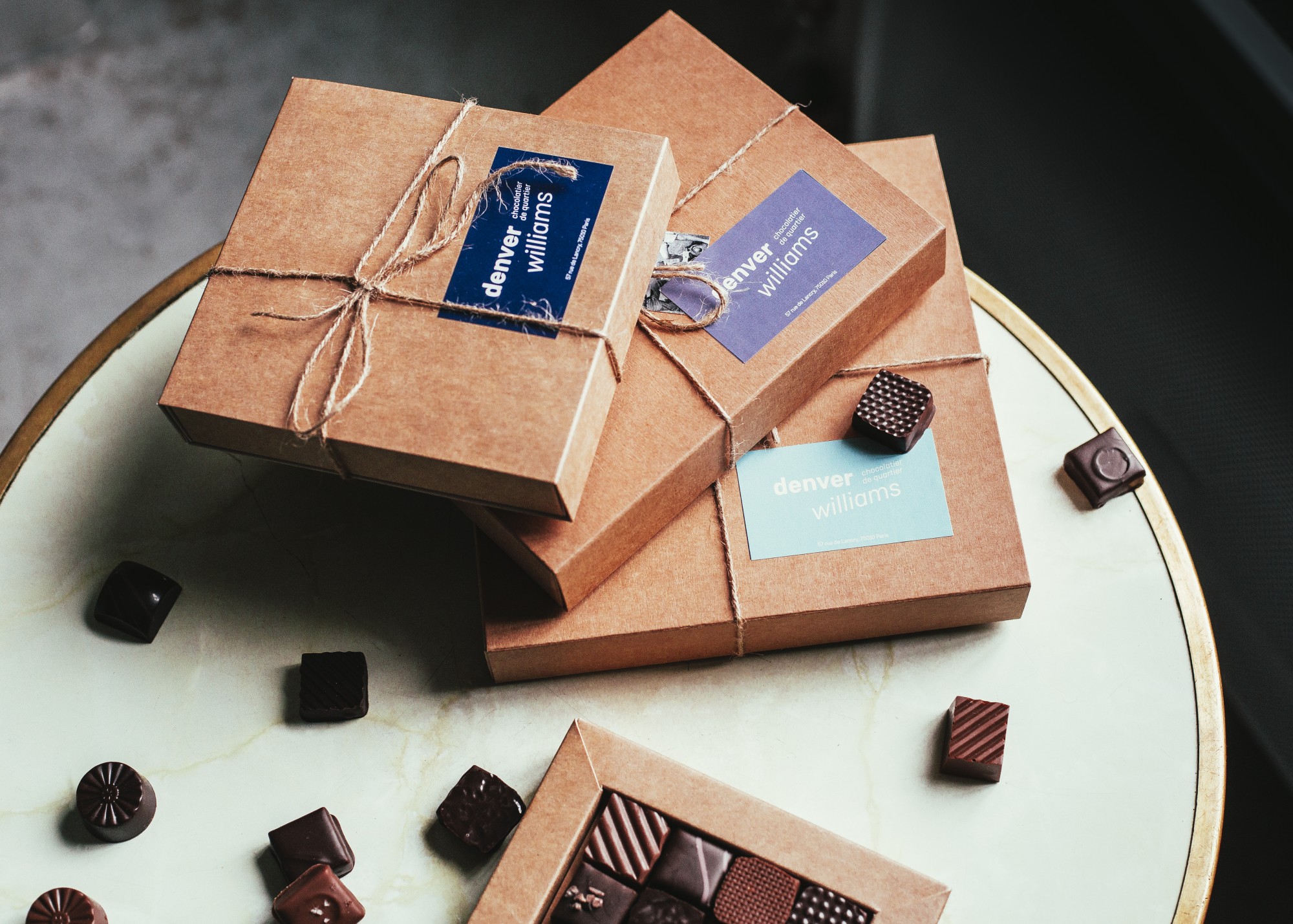 bonbon-au-chocolat_praline_ganache_chocolat-au-lait_noir_praline_lorrainehellwig__48b1887hi_res