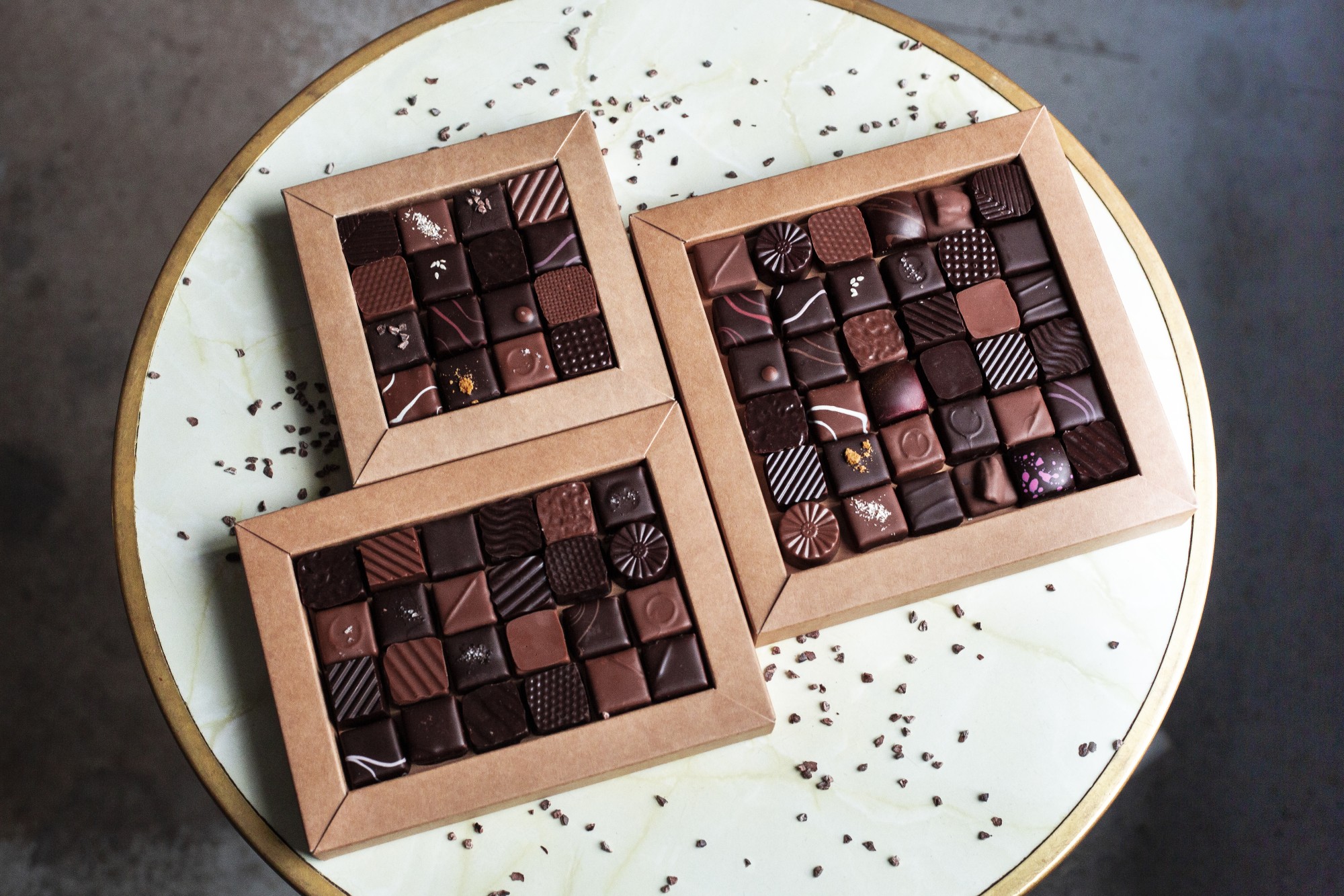 bonbon-au-chocolat_praline_ganache_chocolat-au-lait_noir_praline_lorrainehellwig__48b2248hi_res
